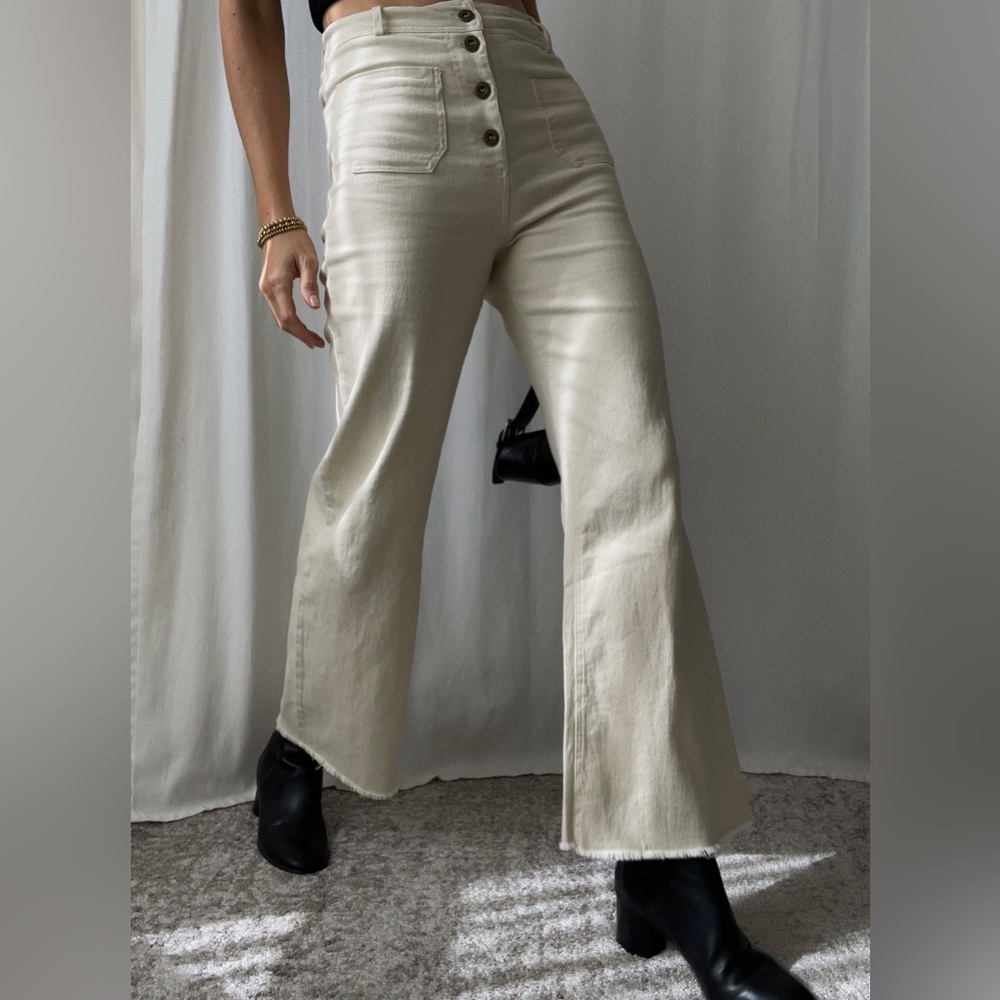 PANTS wide leg buttoned pant — In Cream - Picture 6 of 6
